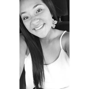 Meet your Posher, Mercedes